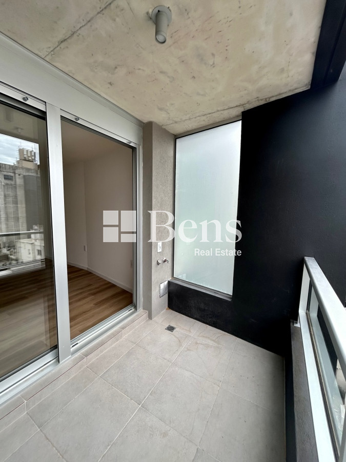 Apartamento ID.373 - ALQUILER - APARTAMENTO MONOAMBIENTE - BALCÓN - CORDÓN