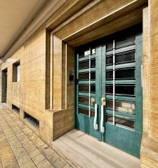 VENTA - APARTAMENTO 2 AMPLIOS DORMITORIOS - AL FRENTE - PLANTA BAJA - CENTRO