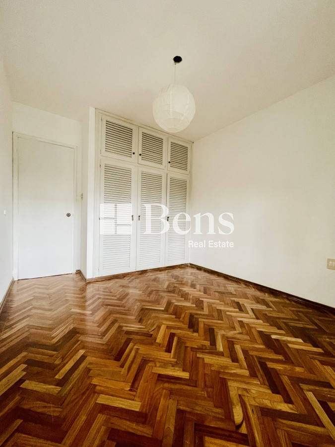 Casa ID.338 - ALQUILER - CASA PADRON UNICO - 3 DORMITORIOS - GARAGE - POCITOS