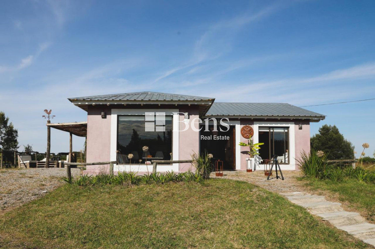 Casa ID.455 - Alquiler - Casa - 3 Dormitorios - Colonia del Sacramentos - Uruguay