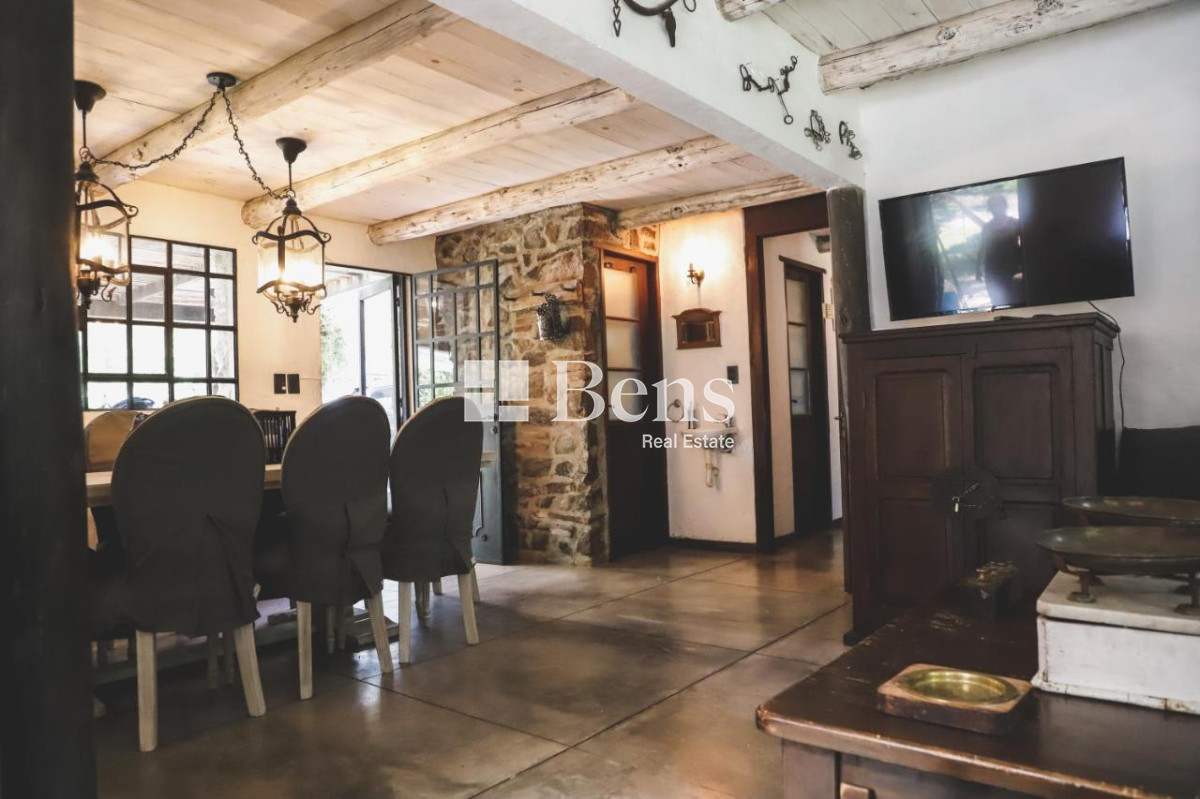 Casa ID.454 - Alquiler - Casa - 3 Dormitorios - Colonia del Sacramento