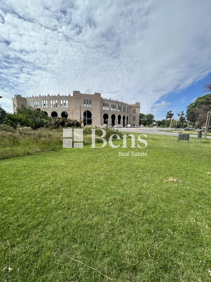 Terreno ID.492 - VENTA – LOTE EXCELENTE UBICACIÓN - PLAZA DE TOROS - COLONIA DEL SACRAMENTO
