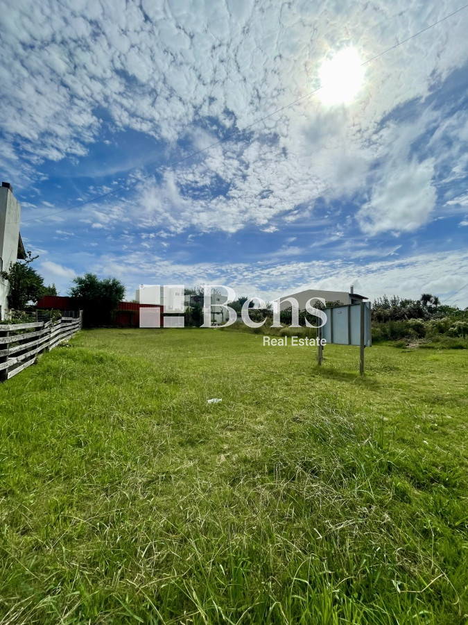 Terreno ID.492 - VENTA – LOTE EXCELENTE UBICACIÓN - PLAZA DE TOROS - COLONIA DEL SACRAMENTO