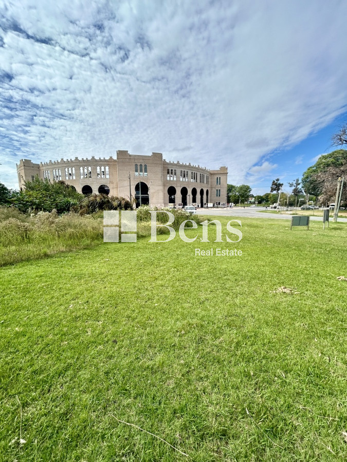 Terreno ID.492 - VENTA – LOTE EXCELENTE UBICACIÓN - PLAZA DE TOROS - COLONIA DEL SACRAMENTO