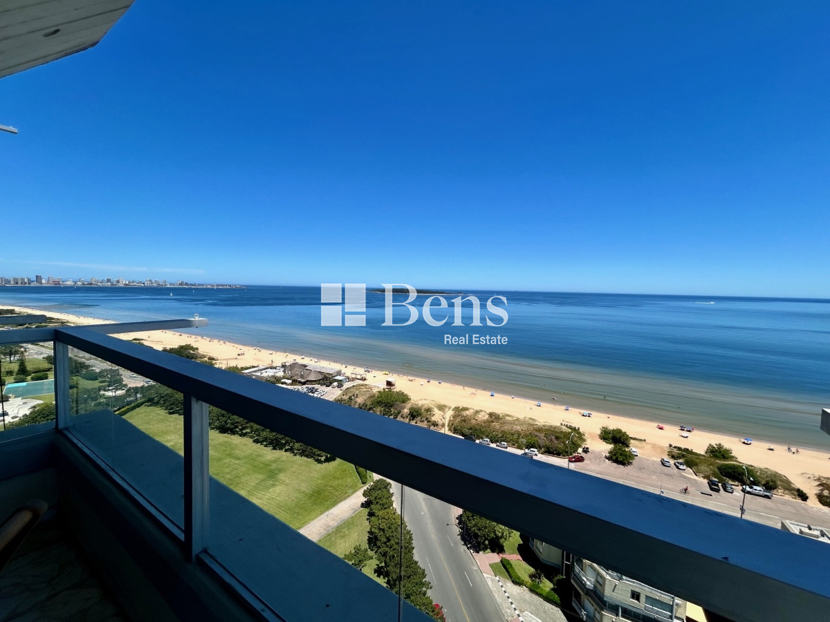 Apartamento ID.446 - ALQUILER - APARTAMENTO 3 DORMITORIOS CON GARAGE - PARADA 19 PLAYA MANSA