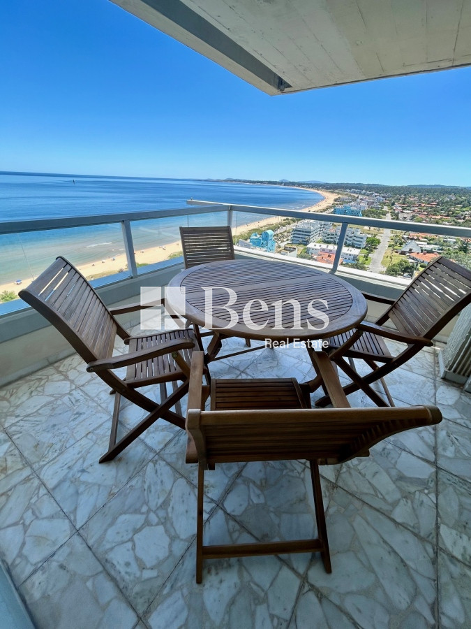 Apartamento ID.446 - ALQUILER - APARTAMENTO 3 DORMITORIOS CON GARAGE - PARADA 19 PLAYA MANSA