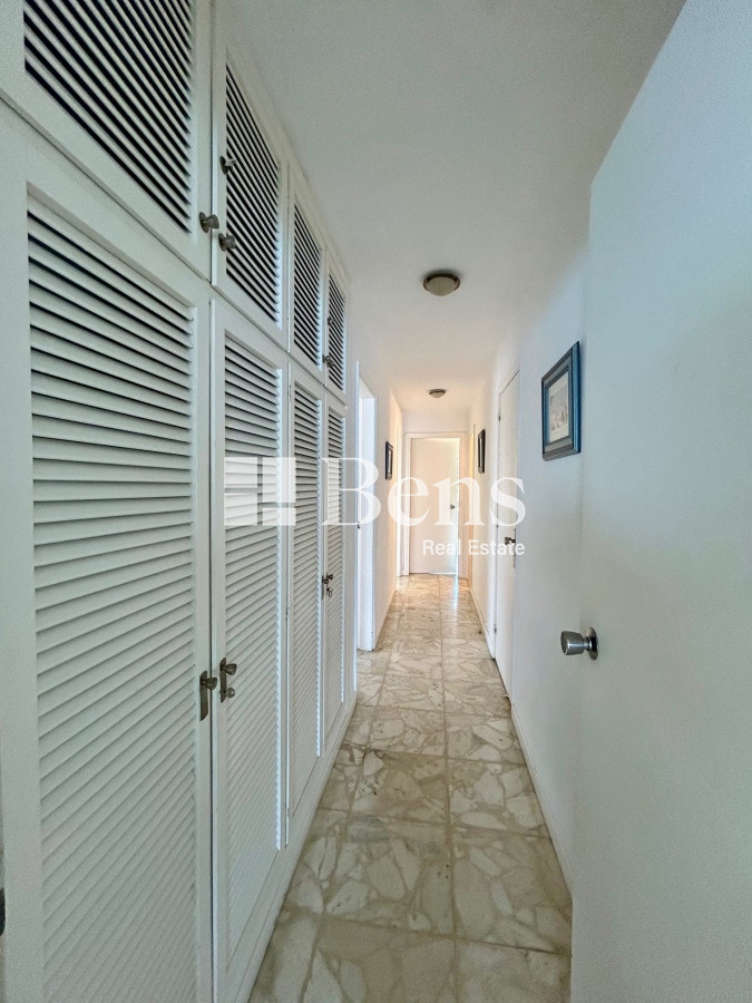 Apartamento ID.446 - ALQUILER - APARTAMENTO 3 DORMITORIOS CON GARAGE - PARADA 19 PLAYA MANSA