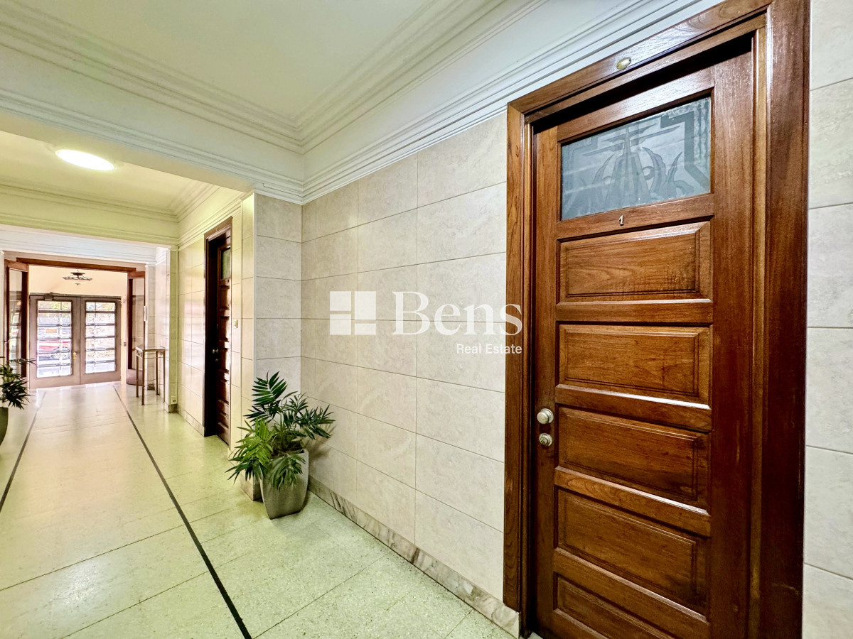 Apartamento ID.540 - VENTA - APARTAMENTO 2 AMPLIOS DORMITORIOS - AL FRENTE - PLANTA BAJA - CENTRO