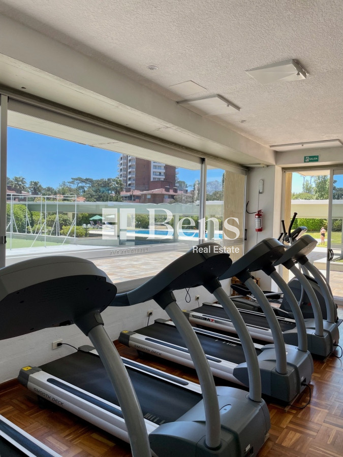 Apartamento ID.446 - ALQUILER - APARTAMENTO 3 DORMITORIOS CON GARAGE - PARADA 19 PLAYA MANSA