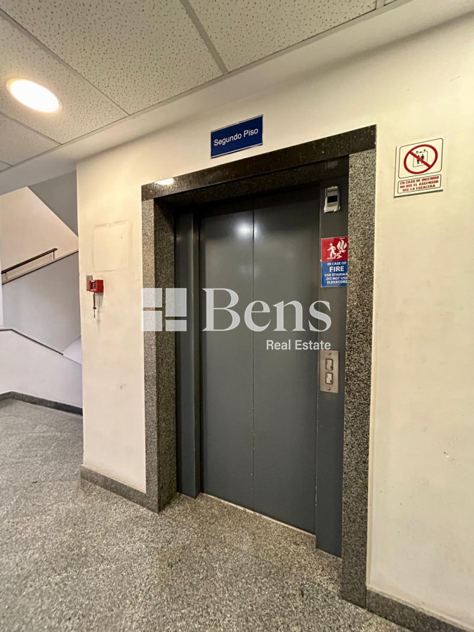 Oficina ID.505 - ALQUILER -OFICINA - PLANTA LIBRE DE 630 M2 - CENTRO