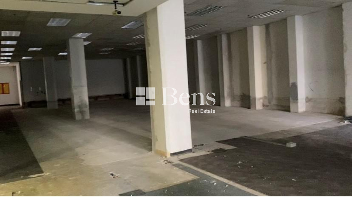 Oficina ID.505 - ALQUILER -OFICINA - PLANTA LIBRE DE 630 M2 - CENTRO