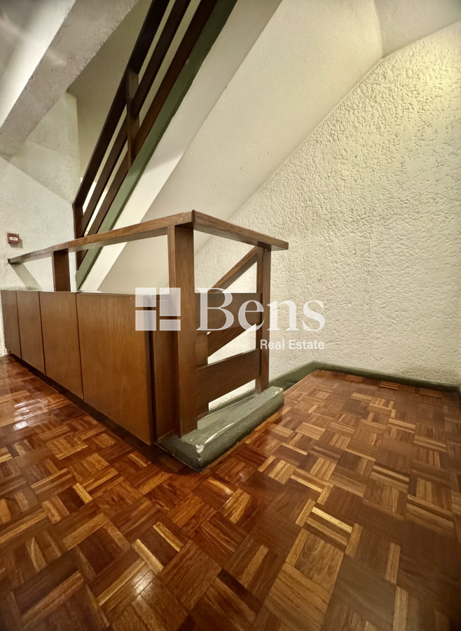 Oficina ID.513 - ALQUILER - OFICINA - IMPECABLE - CIUDAD VIEJA - MONTEVIDEO