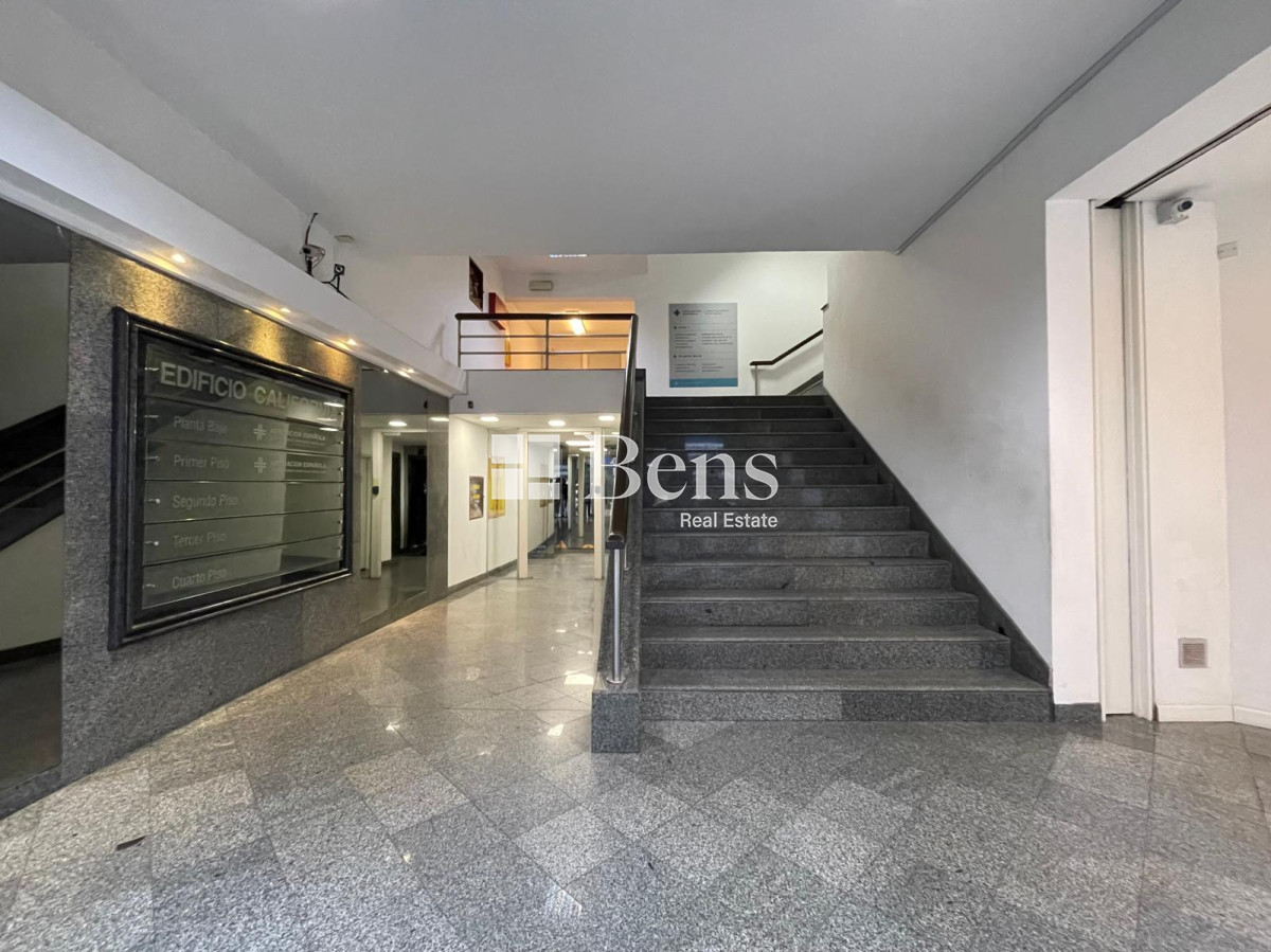 Oficina ID.505 - ALQUILER -OFICINA - PLANTA LIBRE DE 630 M2 - CENTRO