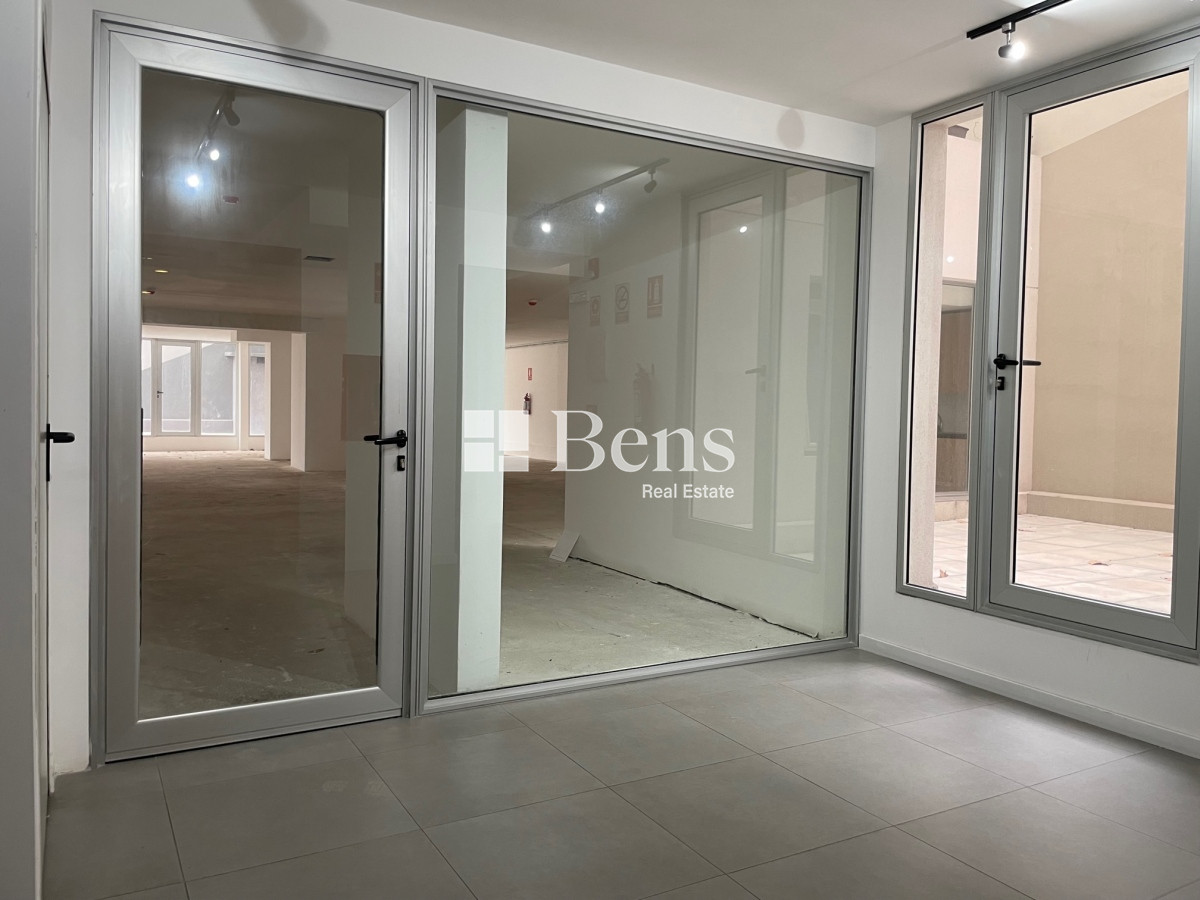 Oficina ID.359 - Venta de Oficina Comercial a Estrenar - Tres Cruces - Montevideo