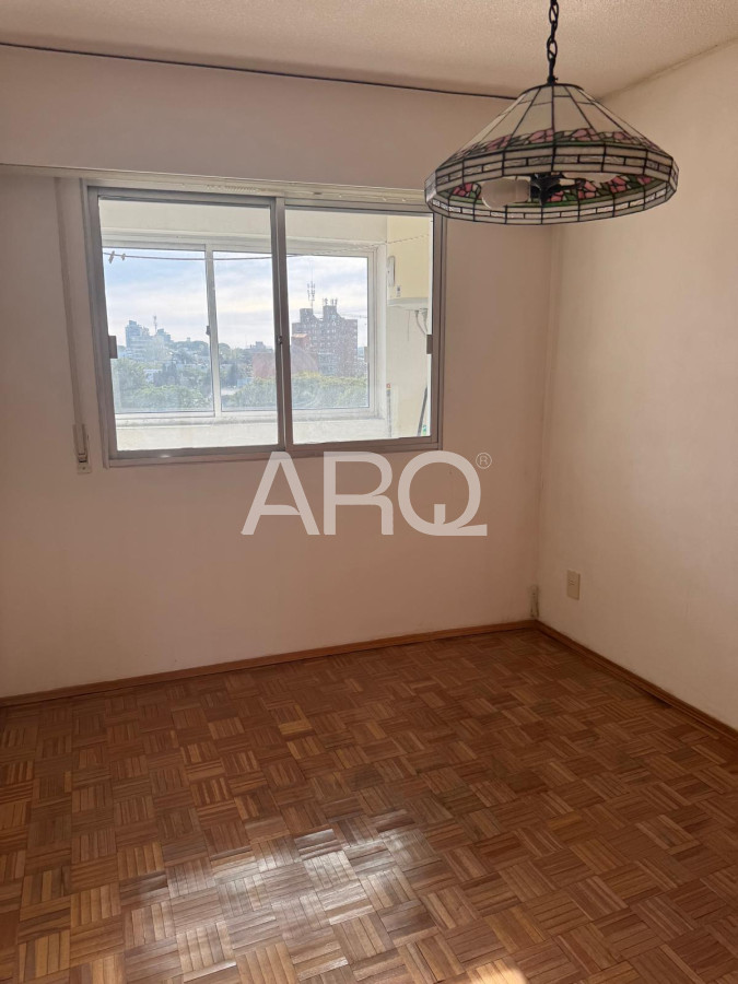 Apartamento ID.449 - Frente al mar sobre Rambla!! 2 dormitorios. Malvin
