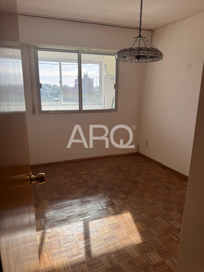 Apartamento ID.449 - Frente al mar sobre Rambla!! 2 dormitorios. Malvin