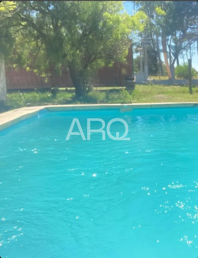 Casa ID.572 - Alquiler de 3 dormitorios a pasos del mar con piscina y amplio terreno en Fortín de Santa Rosa