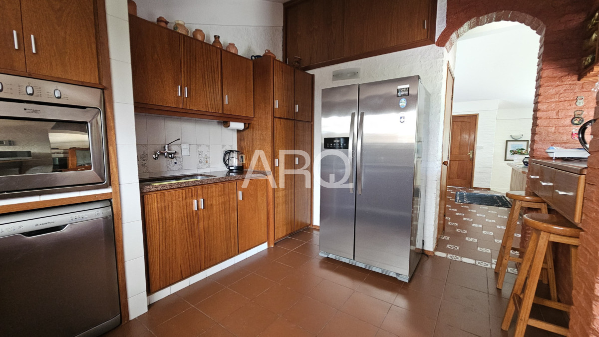 Casa ID.564 - 3 dormitorios y 2 baños en San José de Carrasco