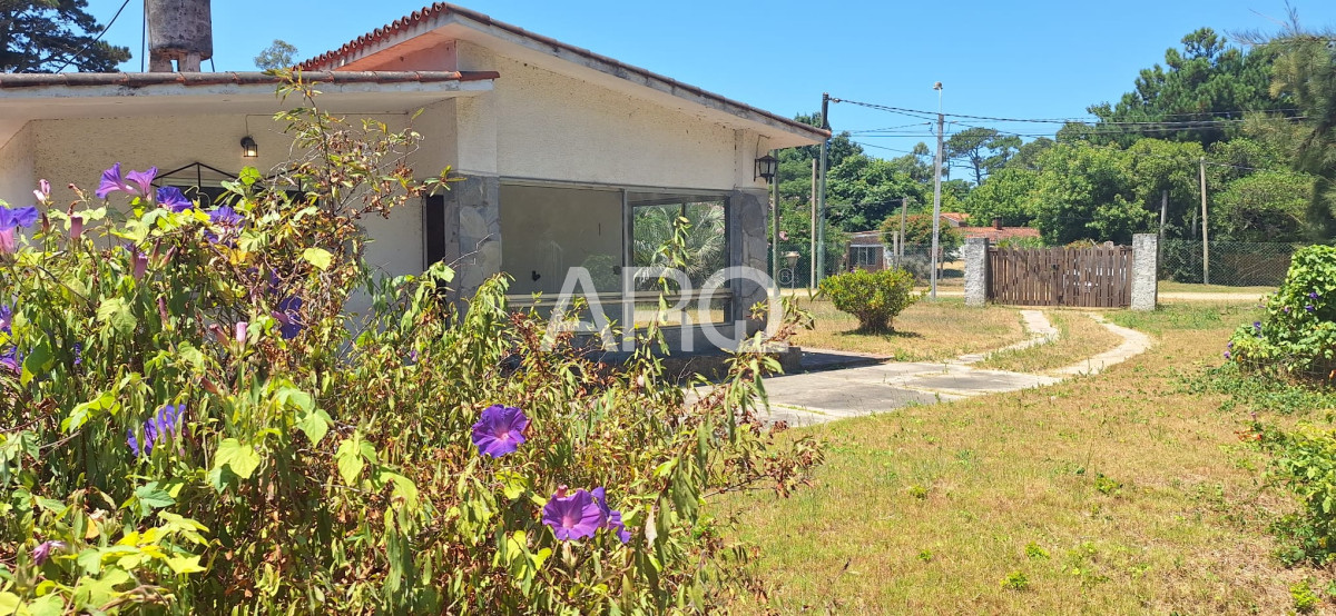 Casa ID.412 - Casa con Potencial a Pasos de la Playa en Pinar Sur