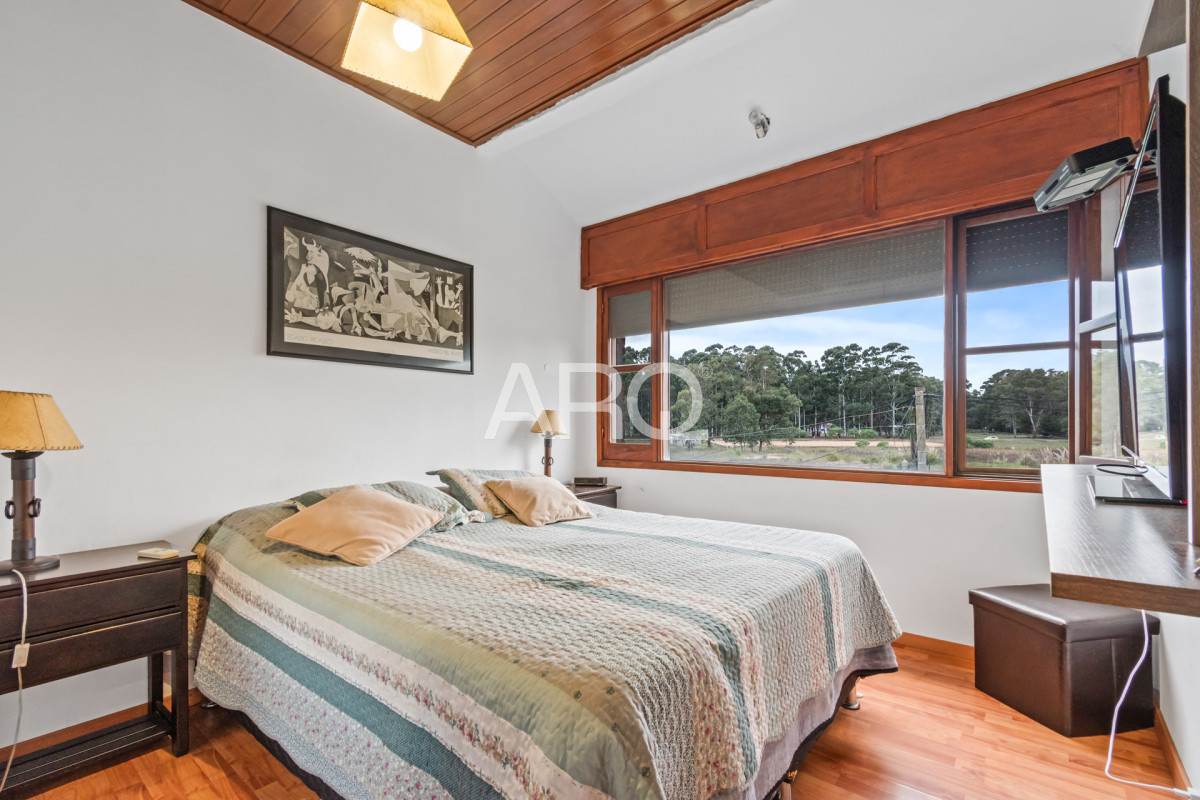 Casa ID.443 - Hermosa residencia a pasos de la Rambla