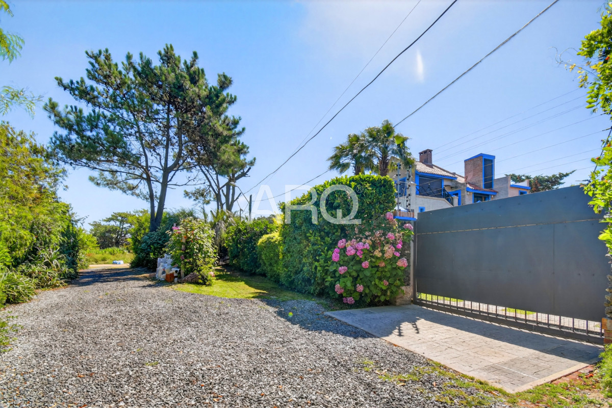 Casa ID.517 - Casa de construcción tradicional en balneario premium: vistas al mar, calidad de vida y oportunidad de inversión