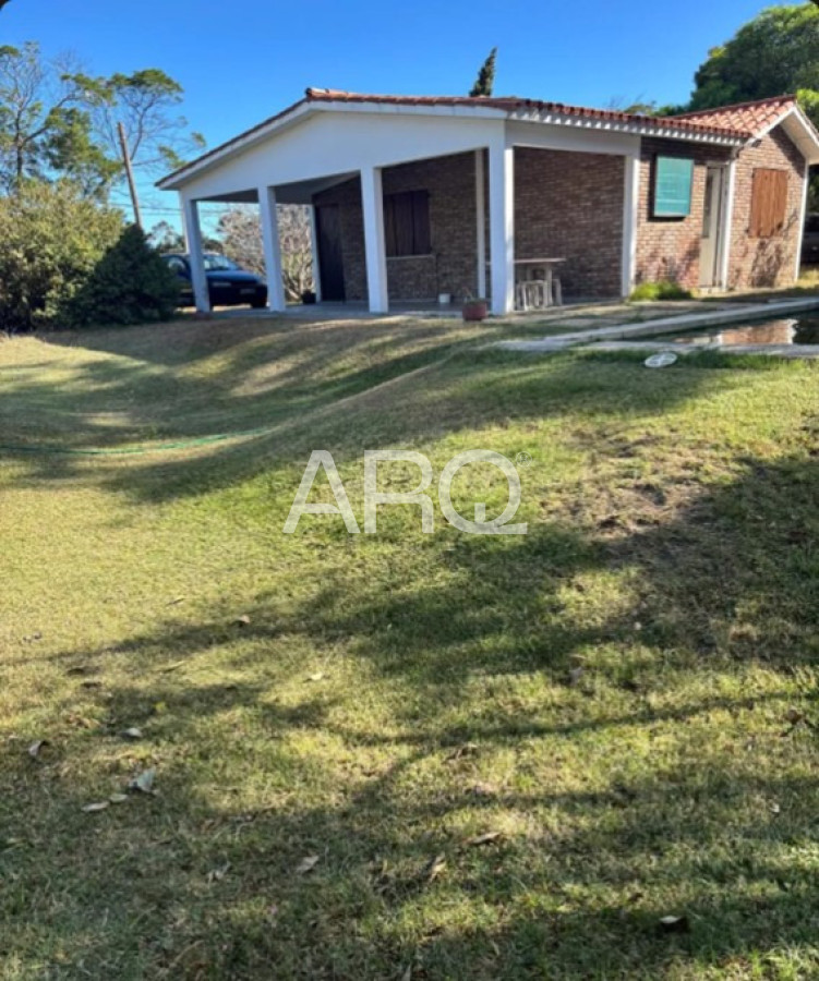 Casa ID.572 - Alquiler de 3 dormitorios a pasos del mar con piscina y amplio terreno en Fortín de Santa Rosa