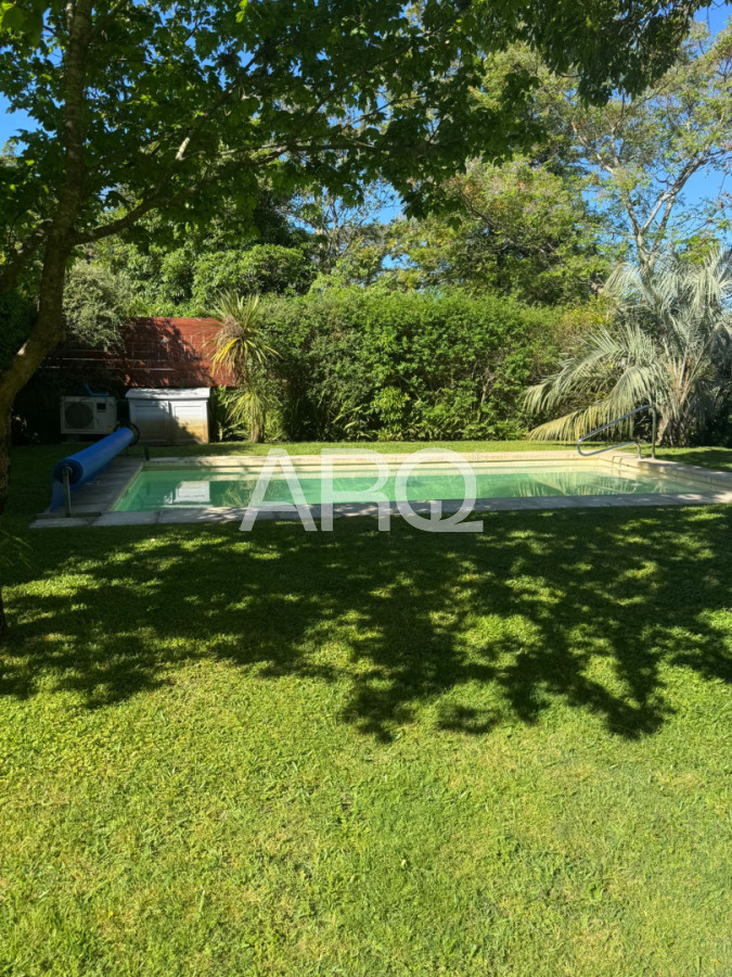 Casa ID.487 - Pinar sur, 3 dormitorios 4 baños, piscina