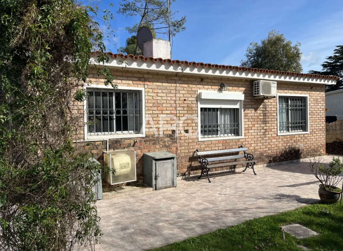 Casa ID.355 - Solymar 3 dormitorios, padron unico