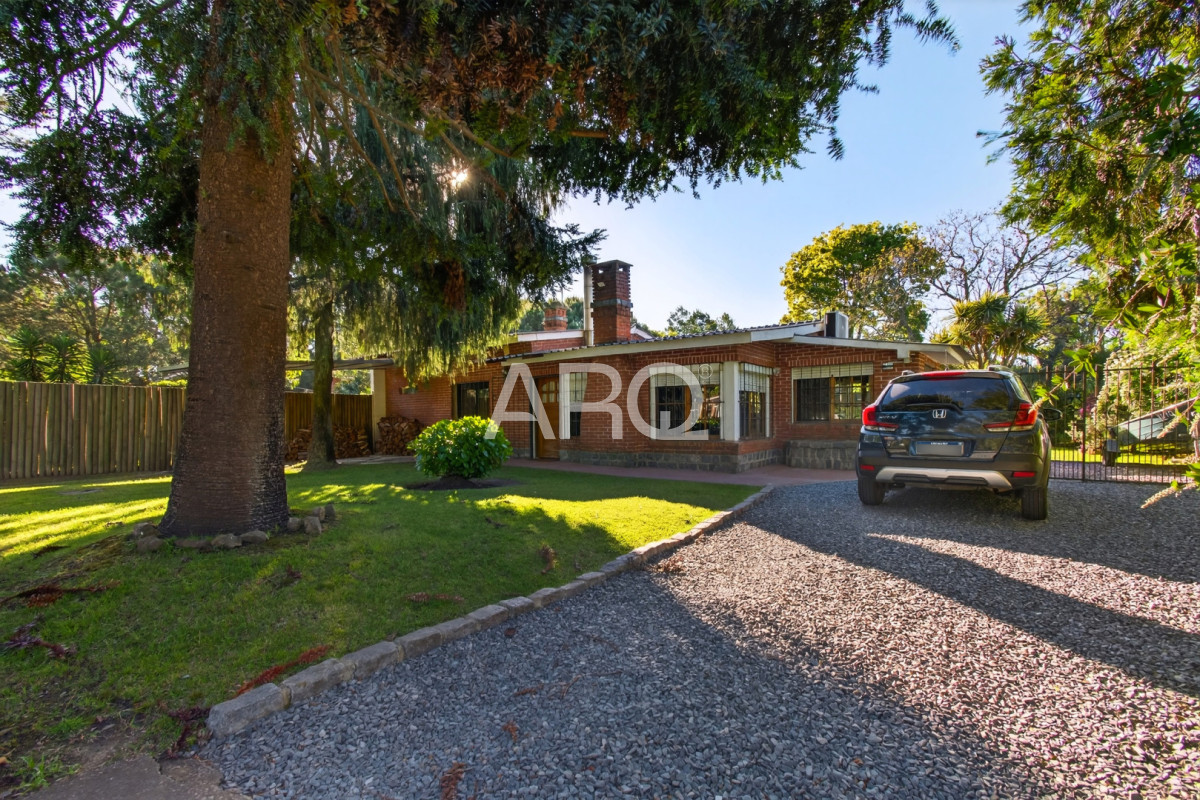 Casa ID.487 - Pinar sur, 3 dormitorios 4 baños, piscina