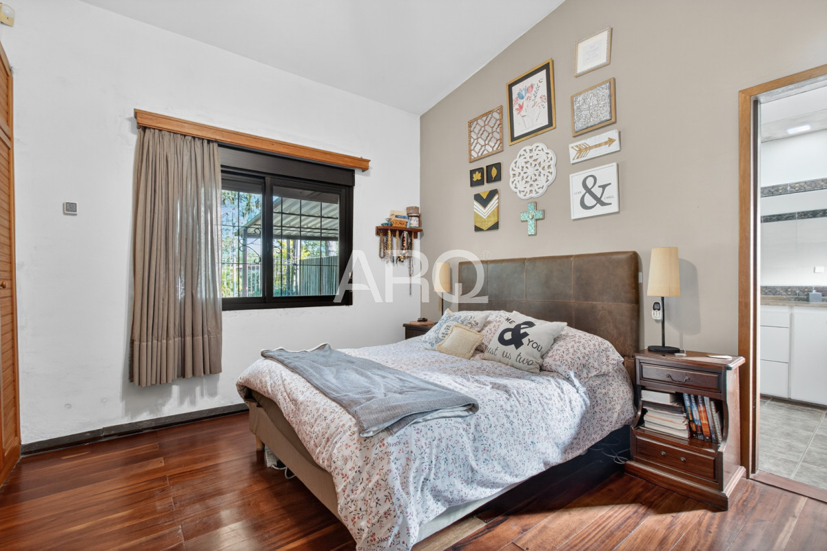 Casa ID.487 - Pinar sur, 3 dormitorios 4 baños, piscina