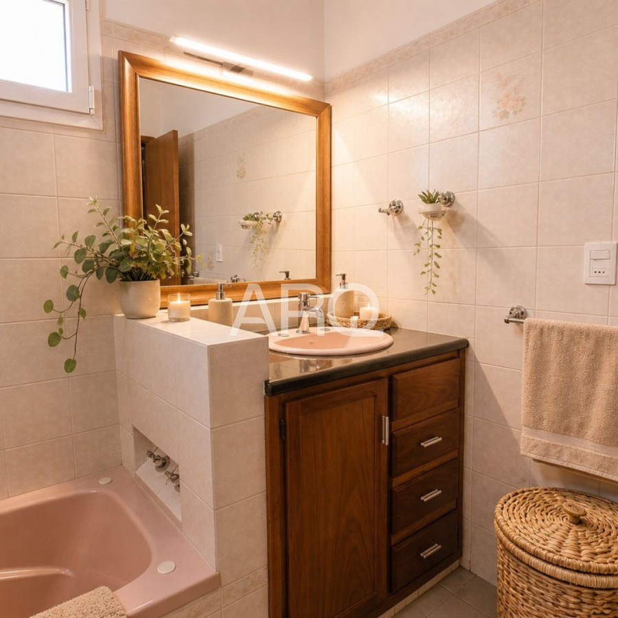 Casa ID.573 - 3 dormitorios y 2 baños en Shangrilá