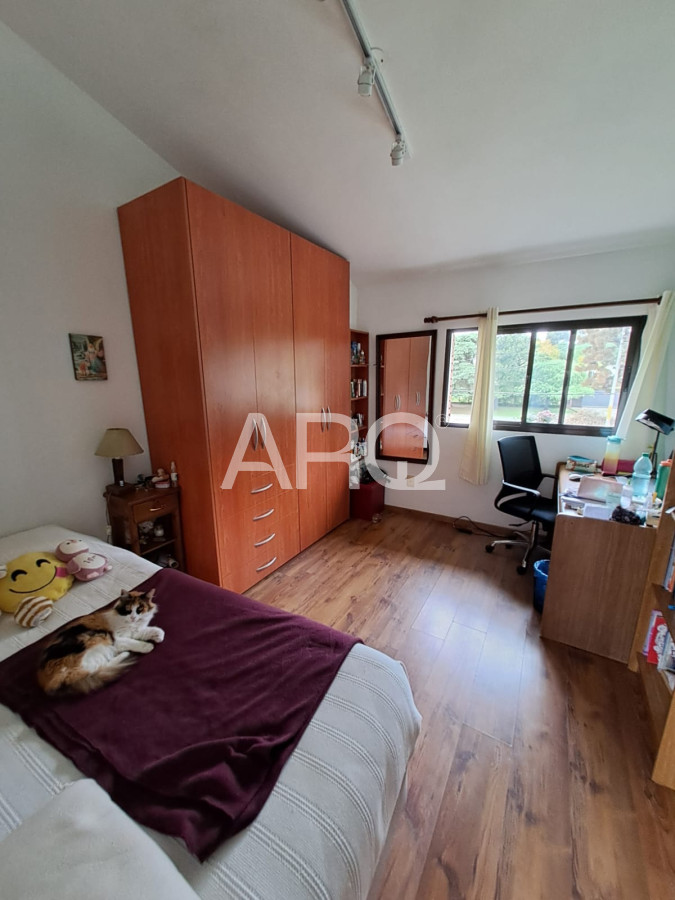Casa ID.438 - Pinar Sur 4 dormitorios 4 baños