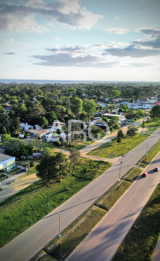 Casa ID.401 - Polo comercial Pinar Sur!!! Sobre Giannatasio