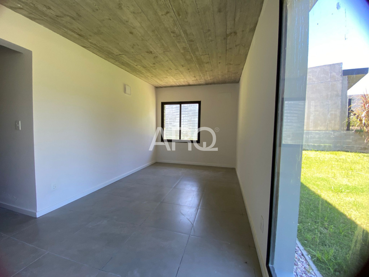 Casa ID.652 - Venta Casa 3 Dormitorios En Punta Colorada