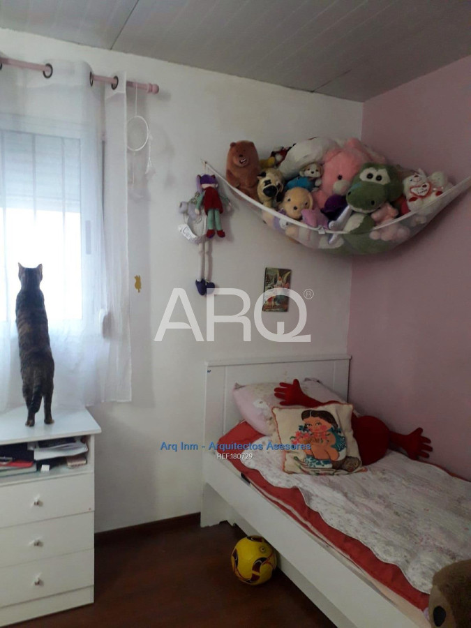 Casa ID.31 - En La Mejor Zona De Cordon Sur!!! 3 Dormitorios 2 Baños Cw180729 Cw180729