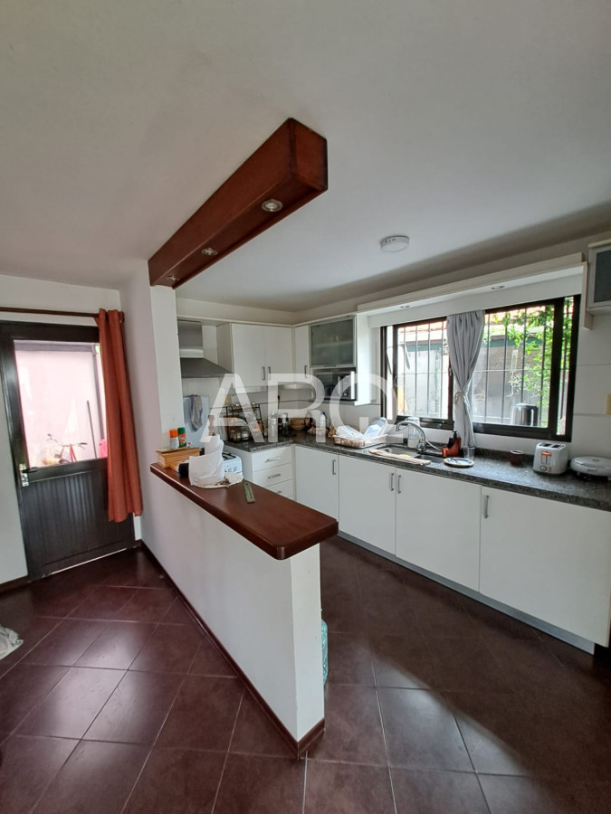 Casa ID.438 - Pinar Sur 4 dormitorios 4 baños