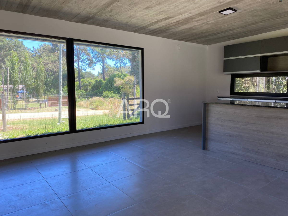 Casa ID.652 - Venta Casa 3 Dormitorios En Punta Colorada