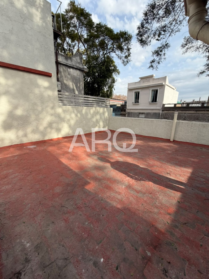 Casa ID.705 - HERMOSO PADRÓN ÚNICO TOTALMENTE RECICLADO, A ESTRENAR!!!