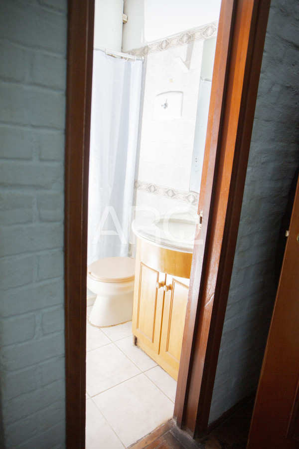 Casa ID.414 - 4 Dormitorios 3 Baños, El pinar Viva el Sueño: La Casa Ideal para su Familia en un Entorno Seguro y Acogedor