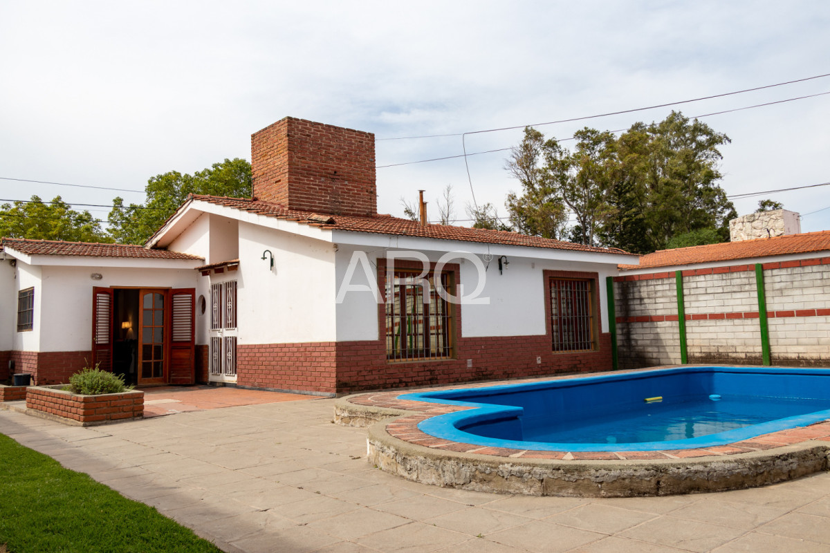 Casa ID.615 - Casa amplia en Santa Rita, Villa Carlos Paz, Argentina