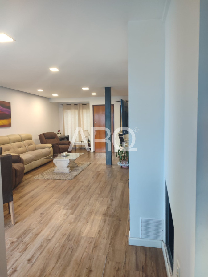 Casa ID.606 - 4 dormitorios y 4 baños en Pocitos