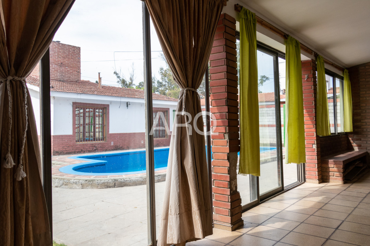 Casa ID.615 - Casa amplia en Santa Rita, Villa Carlos Paz, Argentina