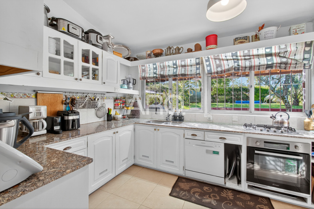 Casa ID.487 - Pinar sur, 3 dormitorios 4 baños, piscina