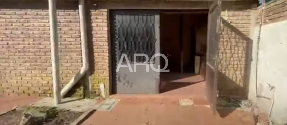 Casa ID.515 - Casa 2 Dorm, Barbacoa, Cochera en barrio Colón