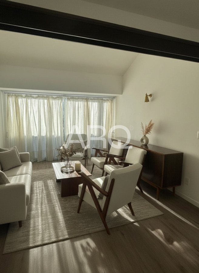 Casa ID.526 - Residencia clásica con 5 dormitorios y jardín amplio, a metros del mar