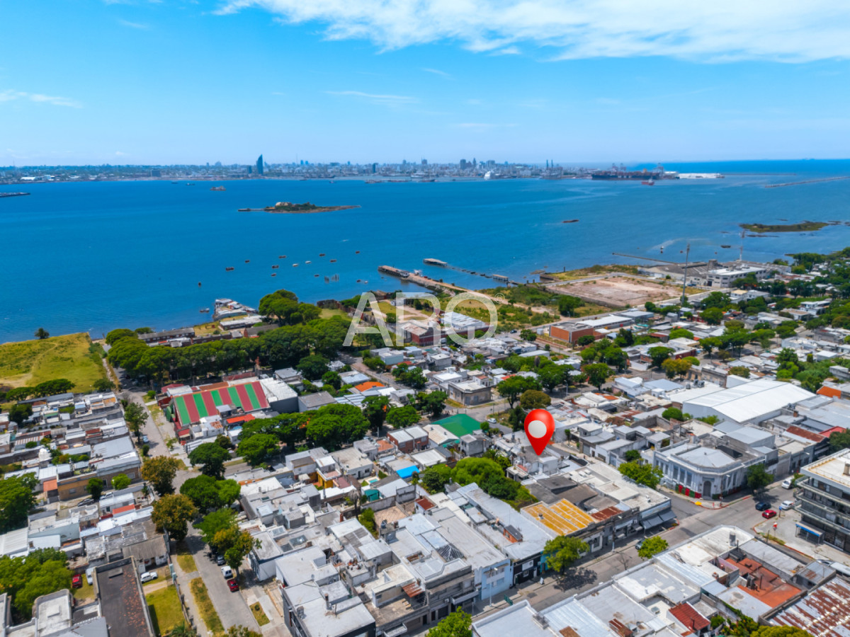 Casa ID.537 - PH en Cerro 2 dormitorios con vista al mar, azotea transitable 