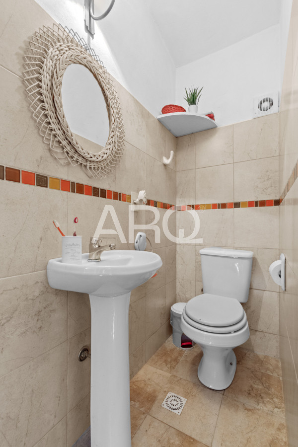 Casa ID.305 - Venta Pinar Sur 4 dorm con piscina