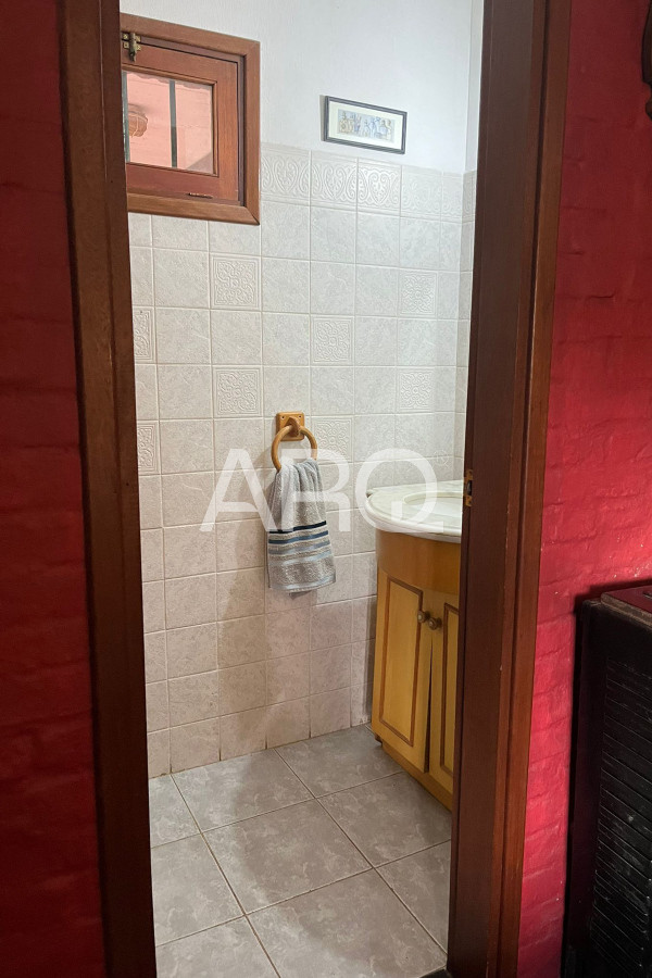 Casa ID.414 - 4 Dormitorios 3 Baños, El pinar Viva el Sueño: La Casa Ideal para su Familia en un Entorno Seguro y Acogedor