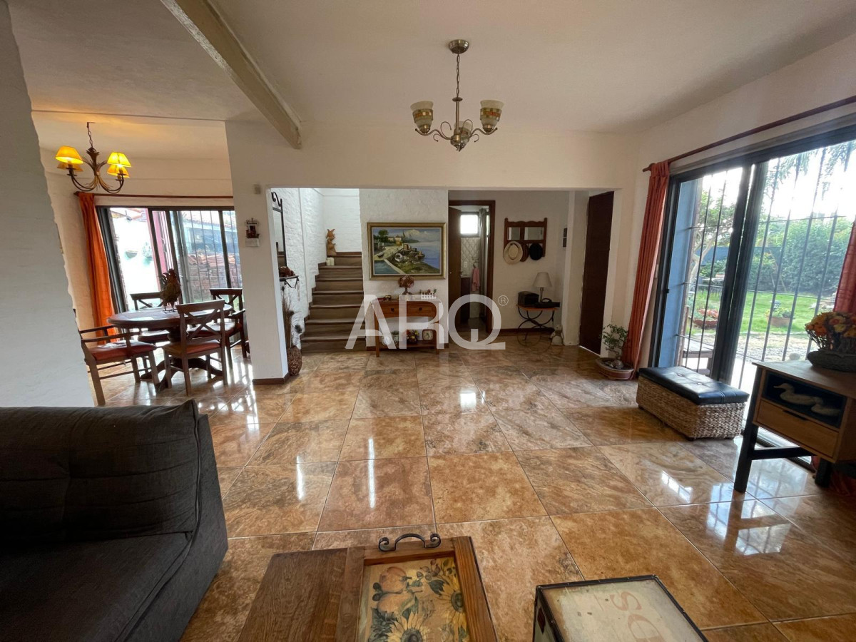 Casa ID.469 - Venta Hermosa Casa a pasos del Mar