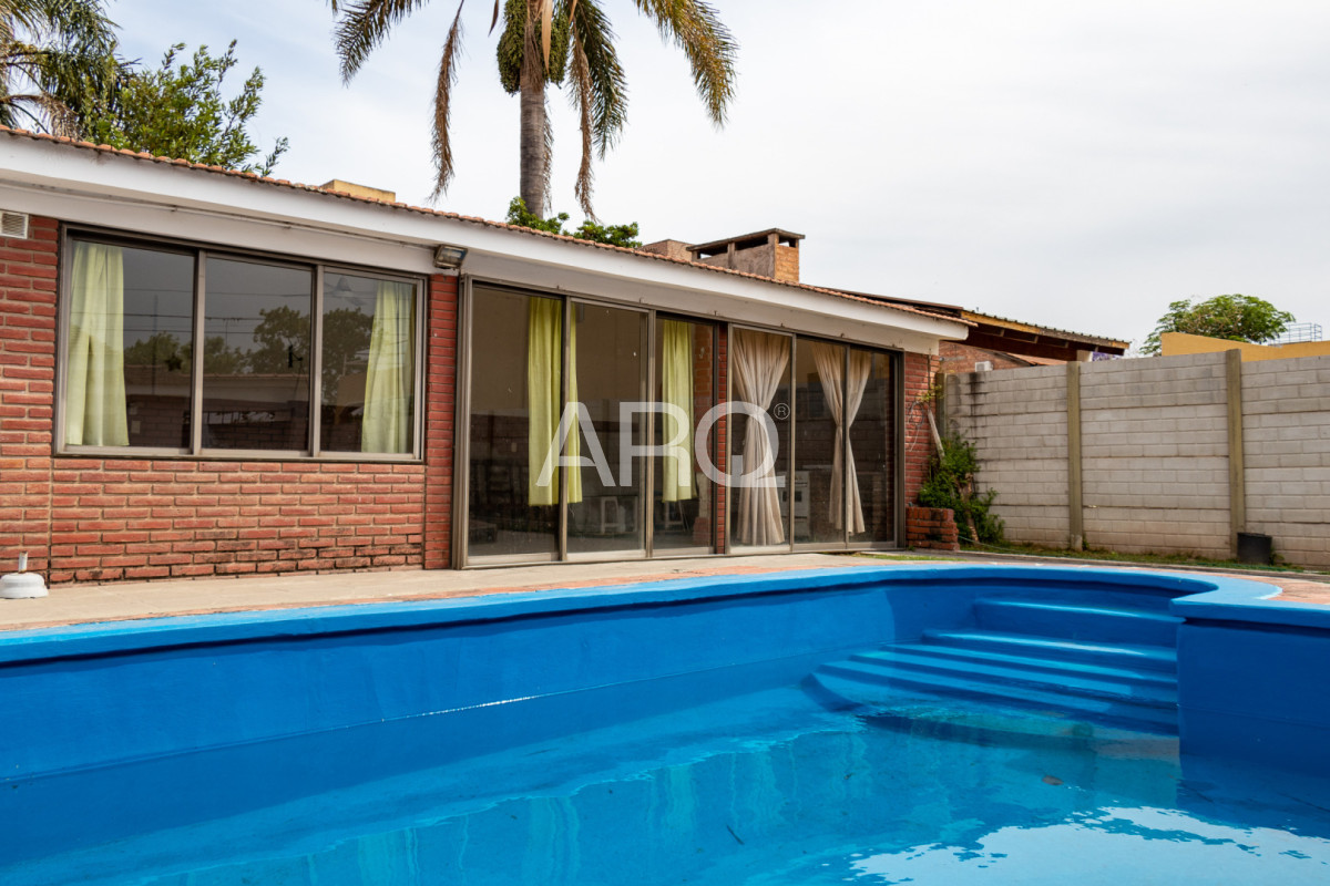 Casa ID.615 - Casa amplia en Santa Rita, Villa Carlos Paz, Argentina
